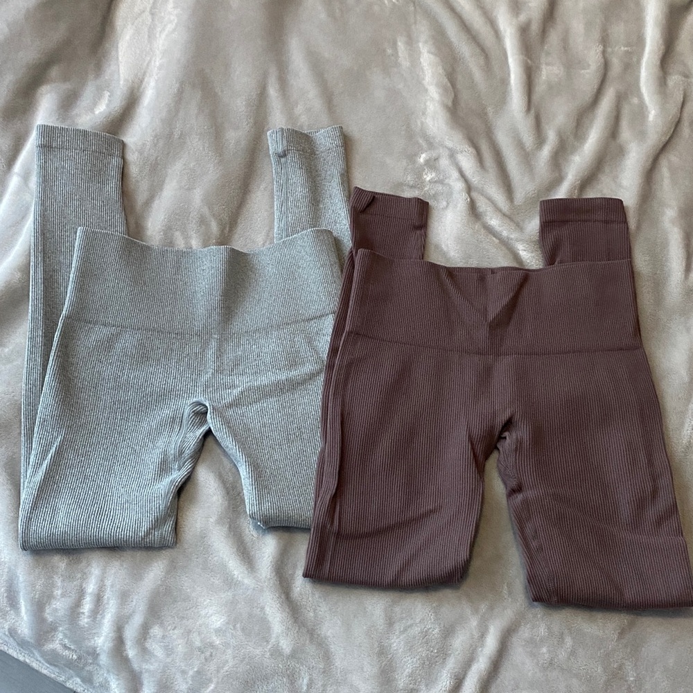 2 pairs ribbed leggings❤️NEW